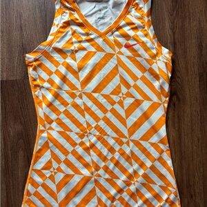 Nike Pro Fitted Women's Tank Top with Orange and White Pattern